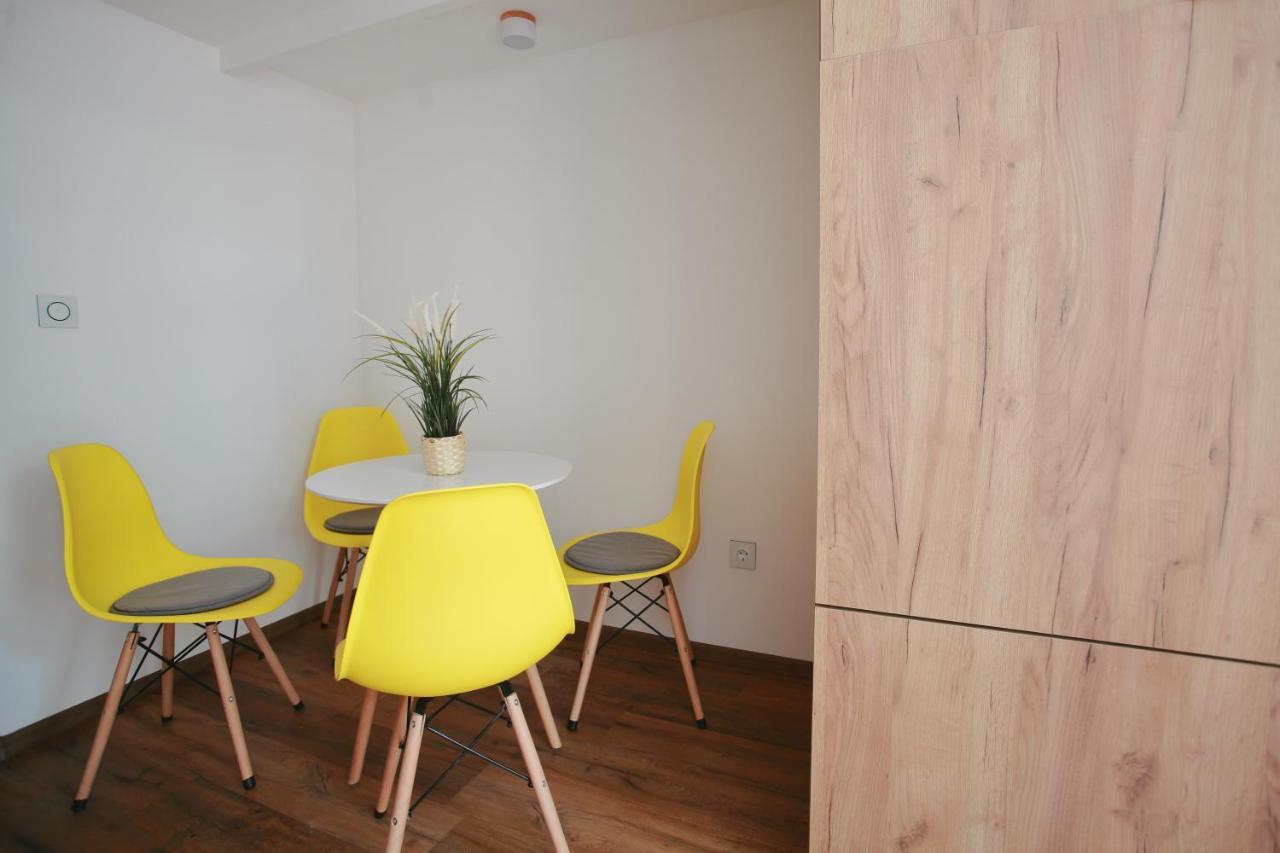 Szieszta Apartman Apartment Szeged Bagian luar foto