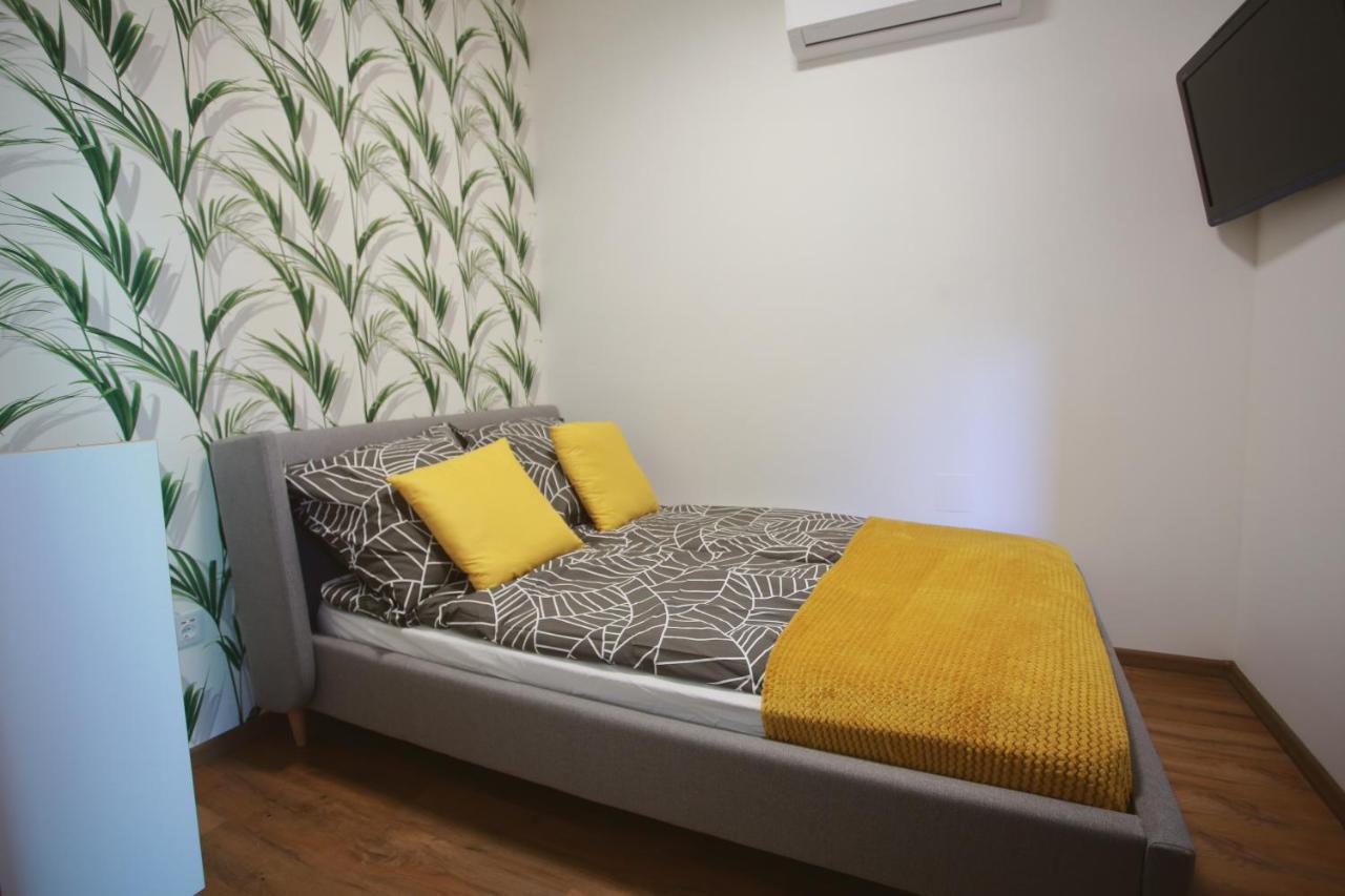 Szieszta Apartman Apartment Szeged Bagian luar foto